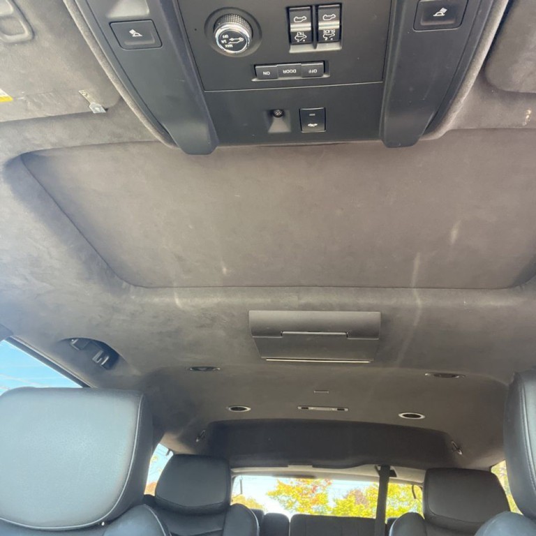 2018 Cadillac Escalade Image 15