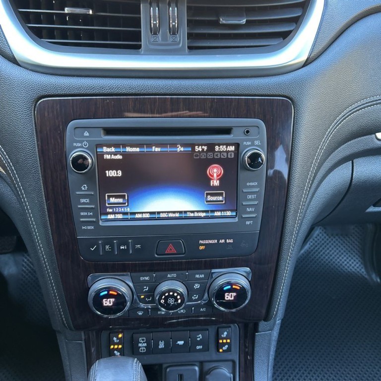 2017 Chevrolet Traverse Image 13