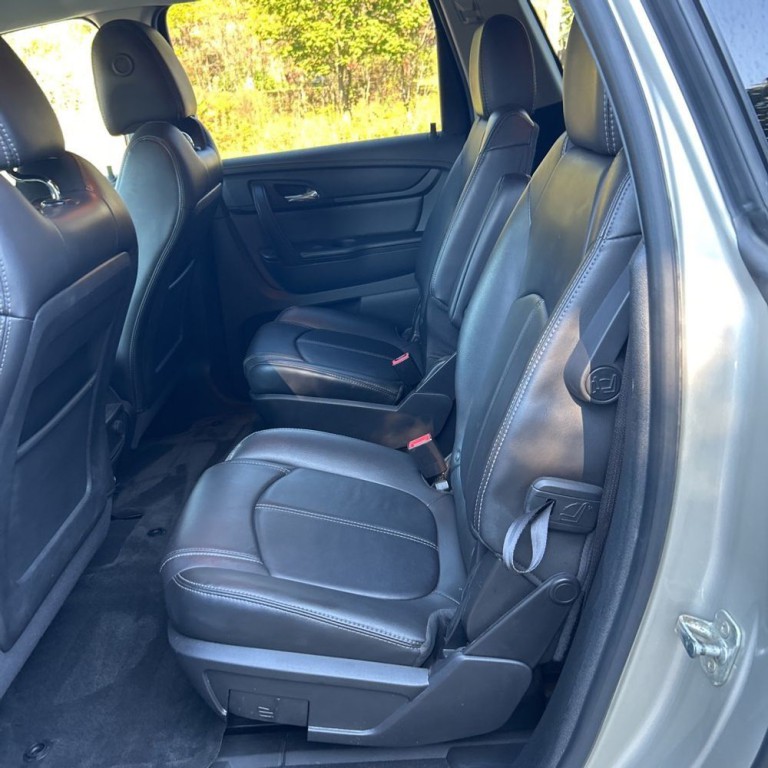 2017 Chevrolet Traverse Image 17