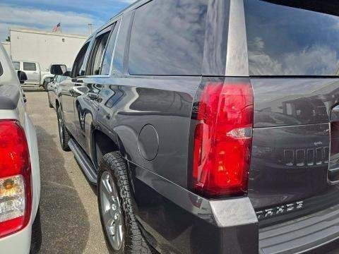 2017 Chevrolet Tahoe Image 3