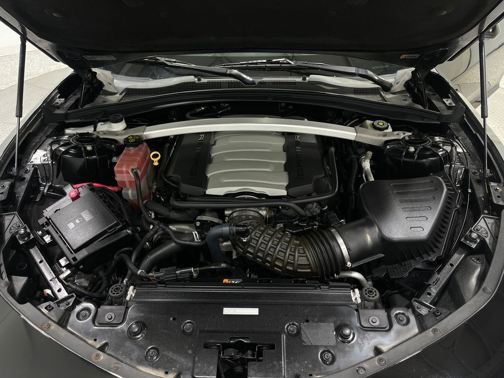 2017 Chevrolet Camaro Image 27