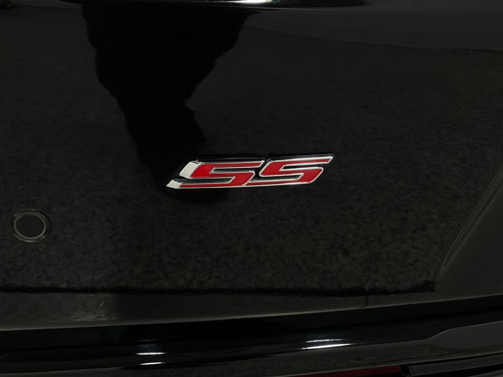 2017 Chevrolet Camaro Image 40