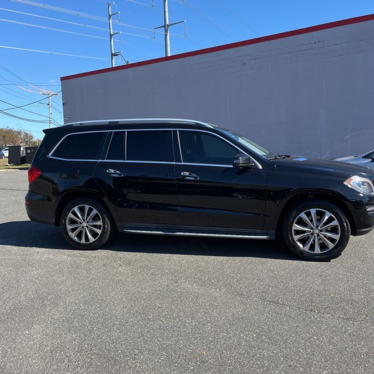 2016 Mercedes-Benz GL-Class Image 4