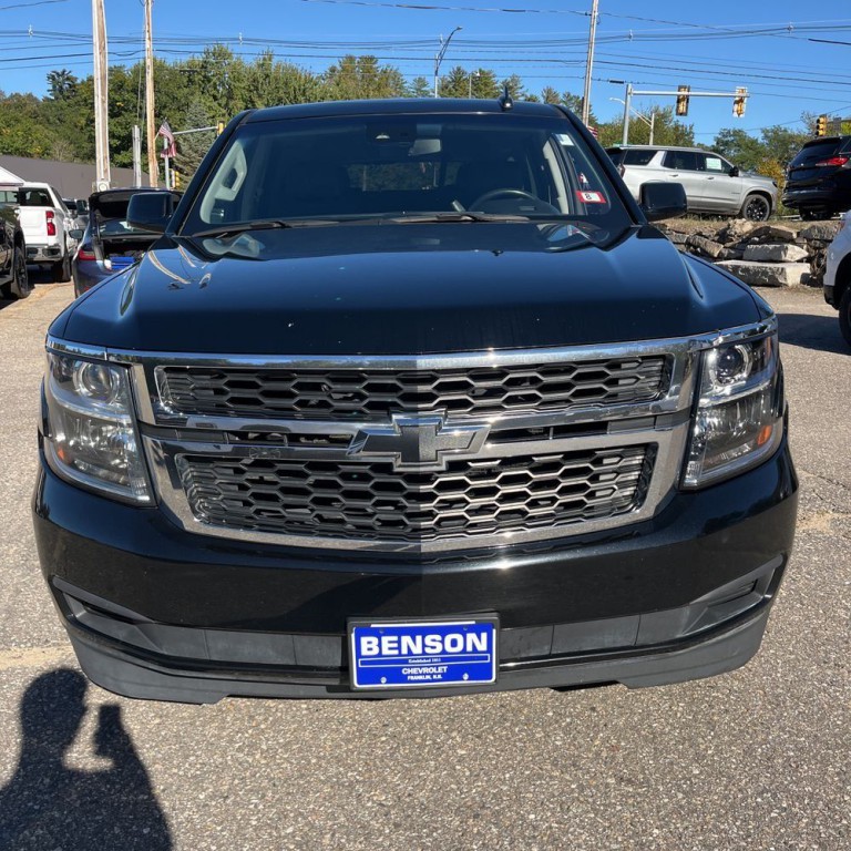 2016 Chevrolet Tahoe Image 2