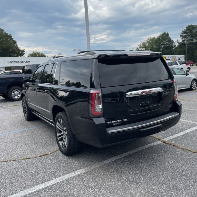 2019 GMC Yukon Image 6