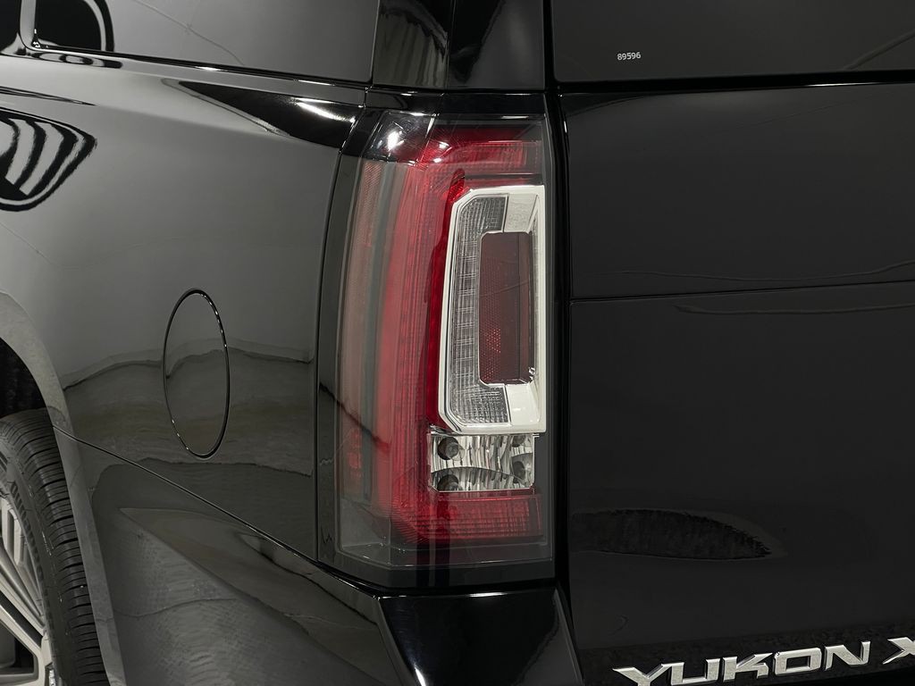 2019 GMC Yukon Image 37