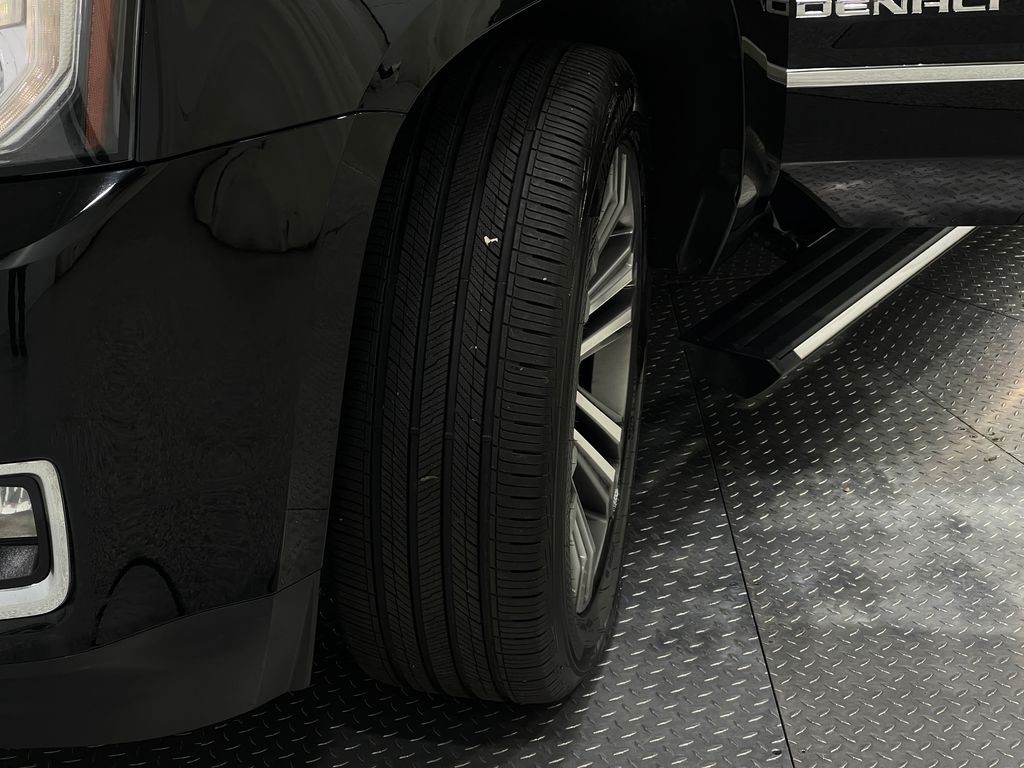 2019 GMC Yukon Image 39