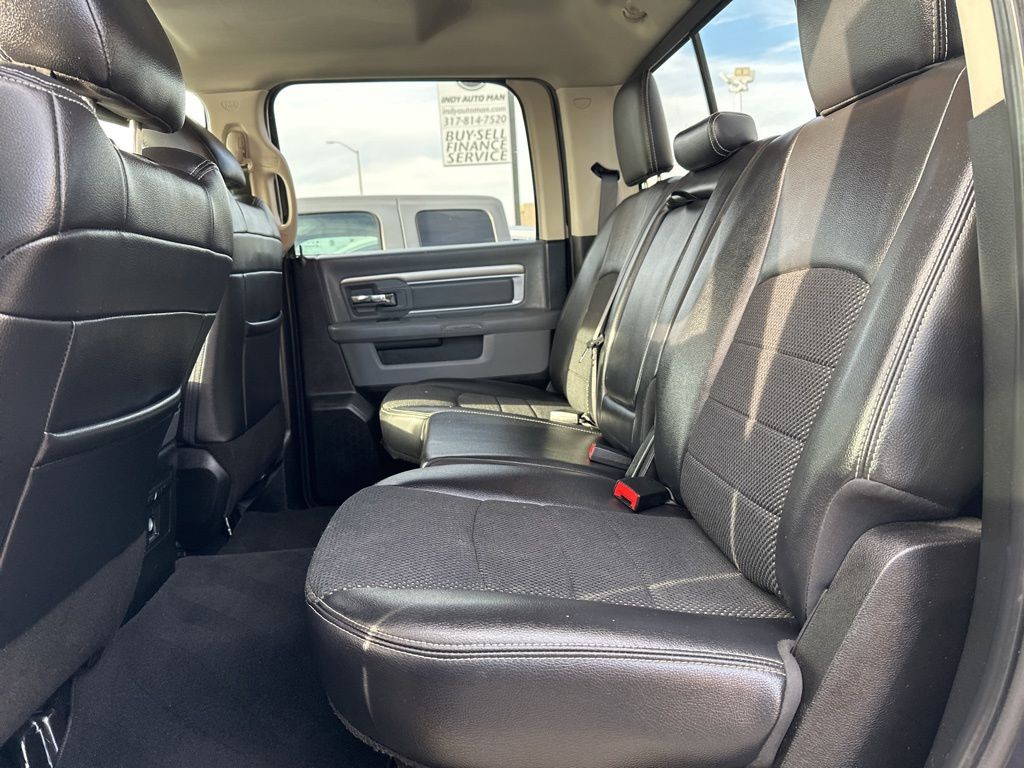 2019 RAM 1500 Image 7