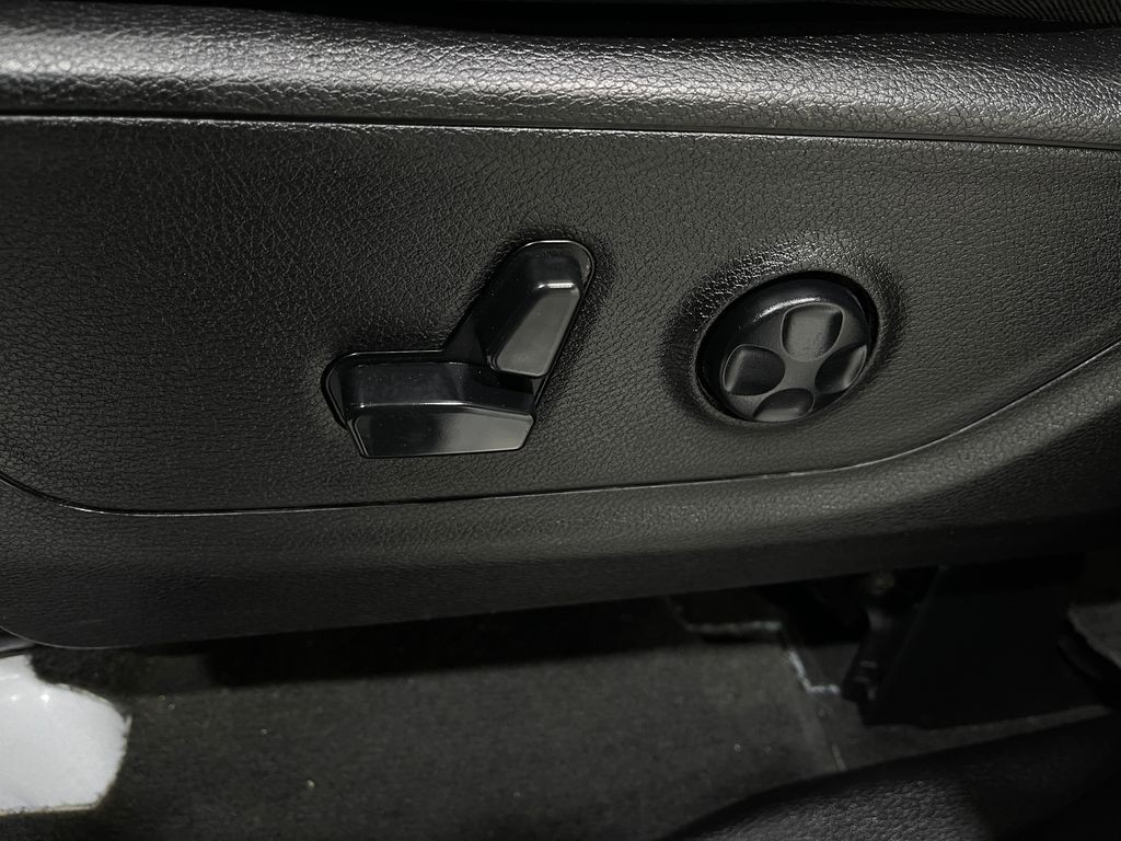 2019 RAM 1500 Image 17