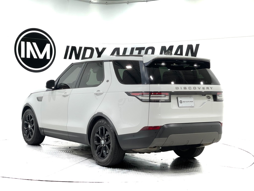 2017 Land Rover Discovery Image 6