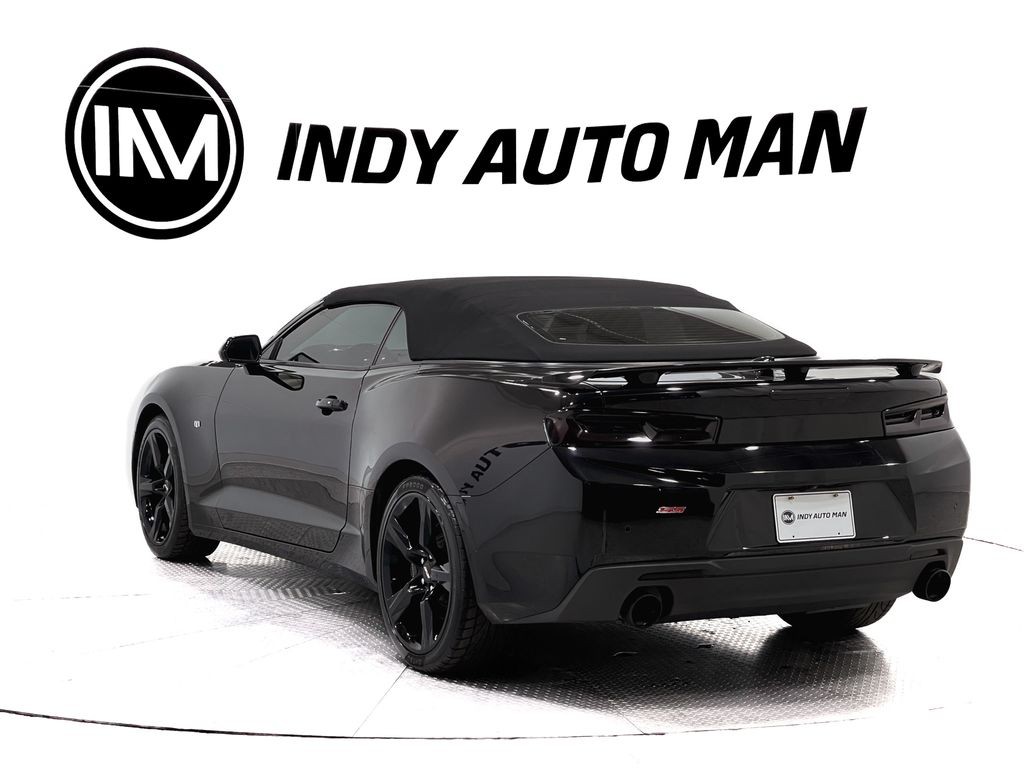 2017 Chevrolet Camaro Image 6