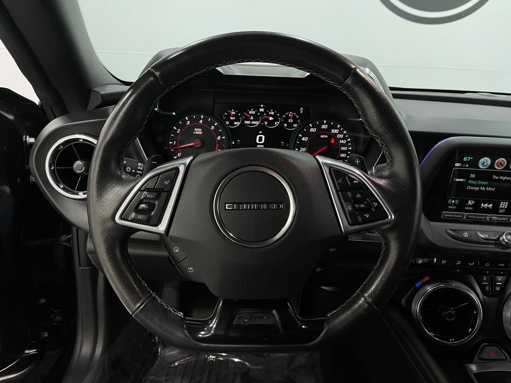 2017 Chevrolet Camaro Image 22
