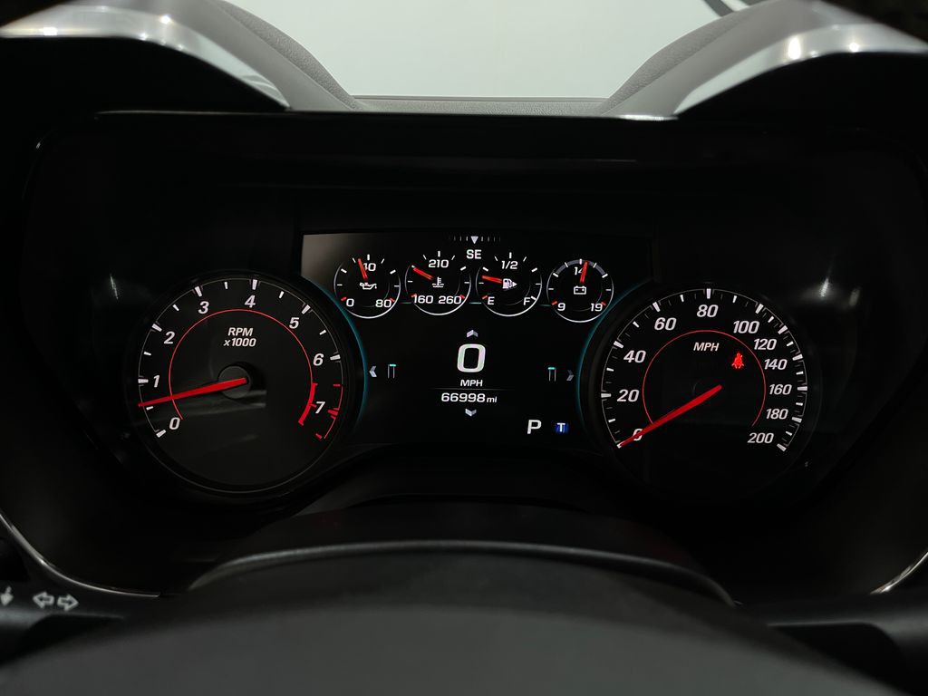 2017 Chevrolet Camaro Image 23