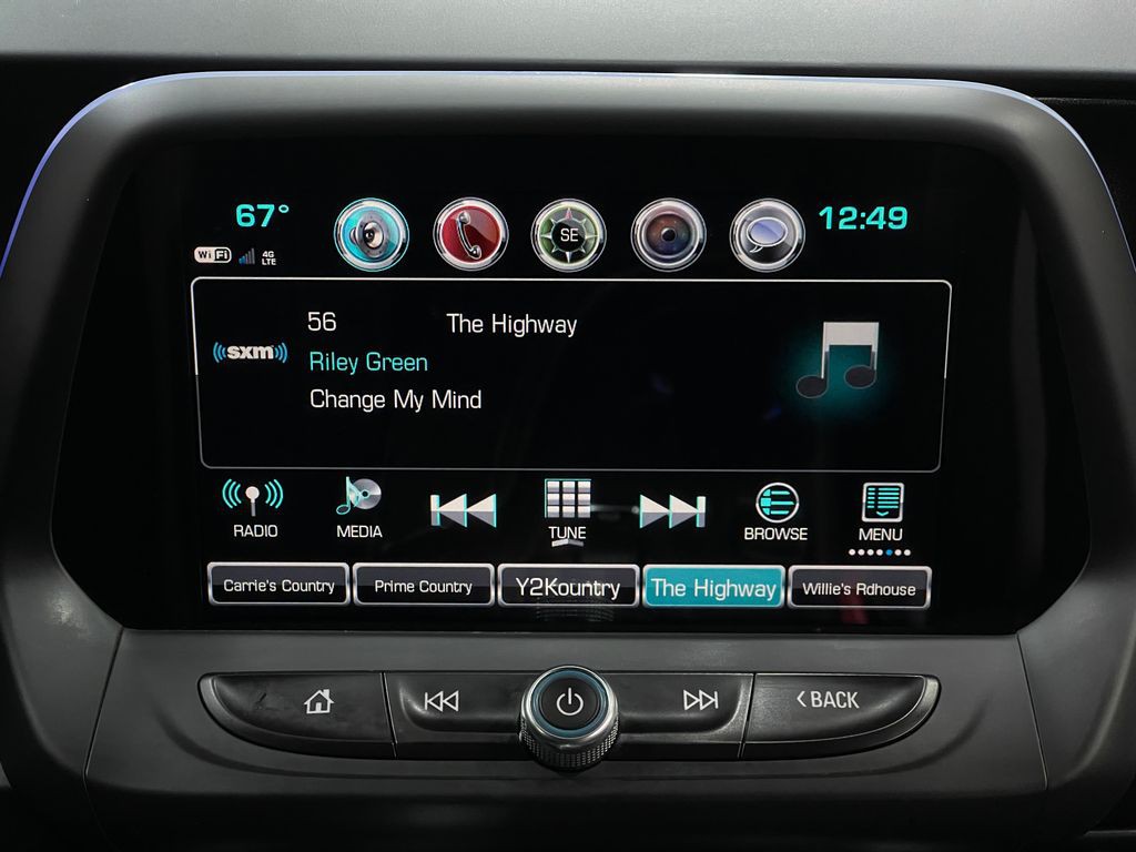 2017 Chevrolet Camaro Image 24