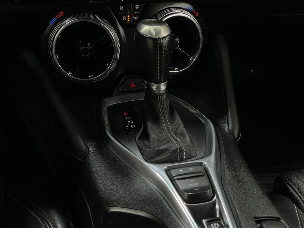 2017 Chevrolet Camaro Image 29