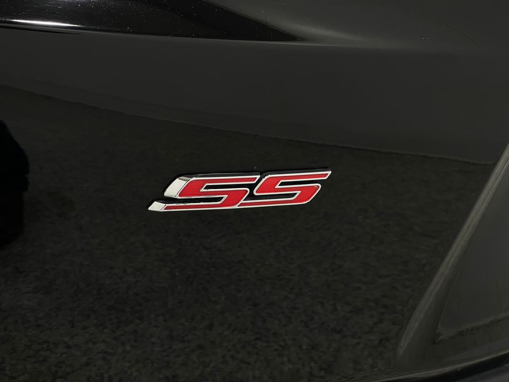 2017 Chevrolet Camaro Image 40