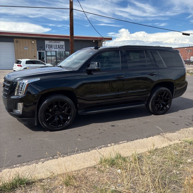2016 Cadillac Escalade Image 5
