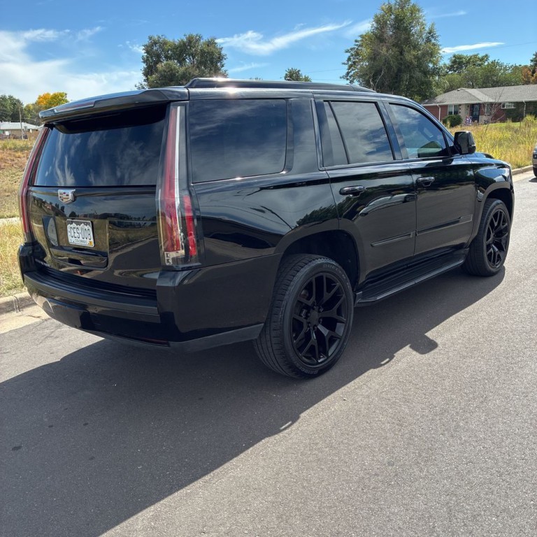 2016 Cadillac Escalade Image 6