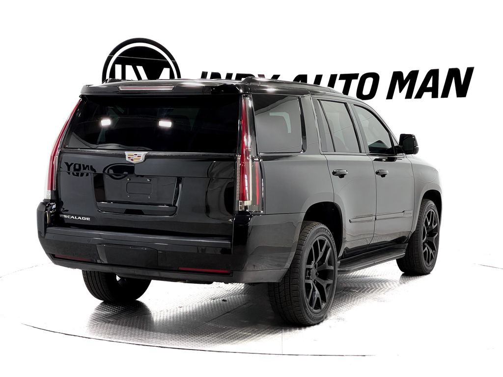 2016 Cadillac Escalade Image 4