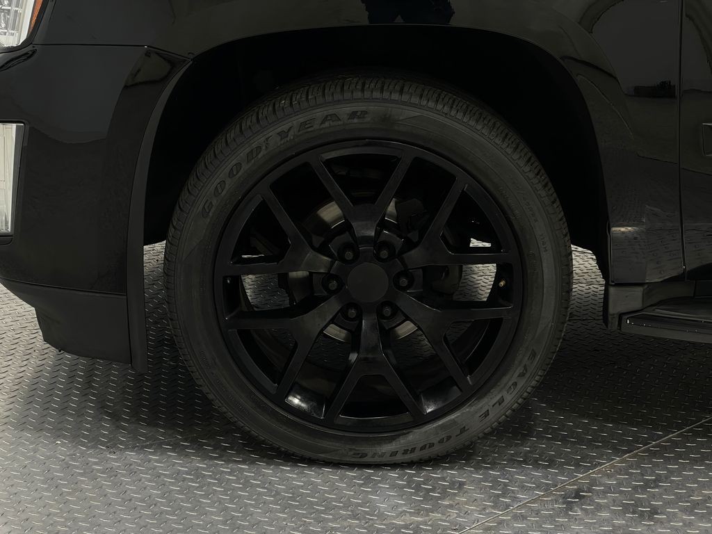 2016 Cadillac Escalade Image 37