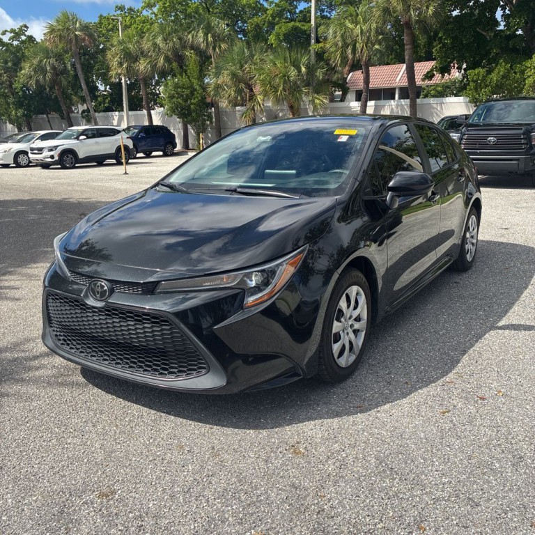 2022 Toyota Corolla Image 2