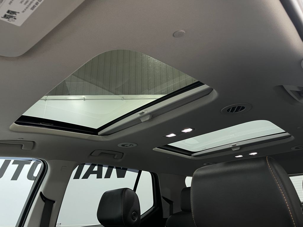 2019 Chevrolet Traverse Image 11