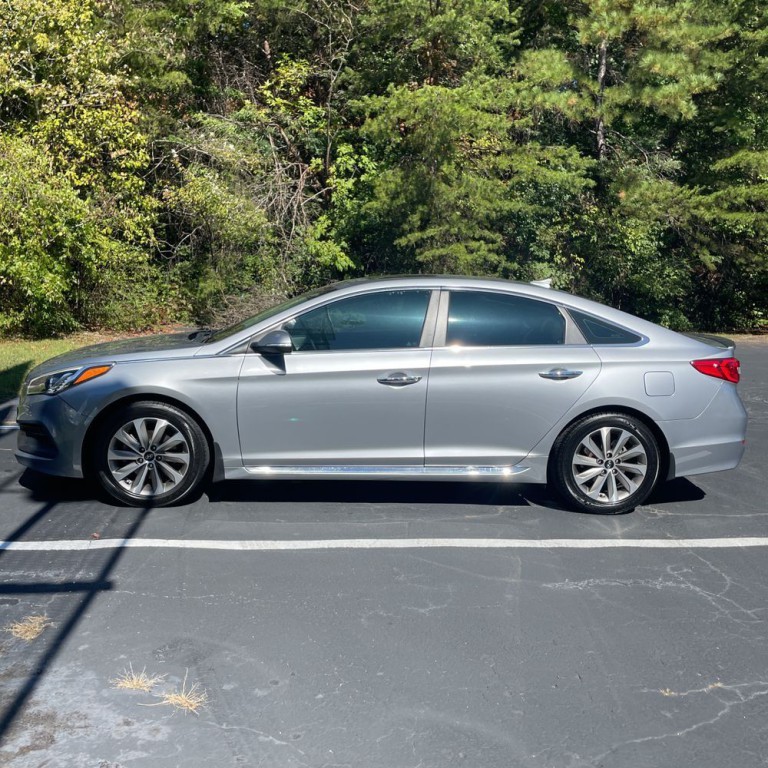 2017 Hyundai Sonata Image 5