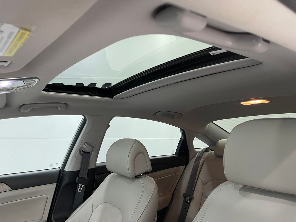 2017 Hyundai Sonata Image 11