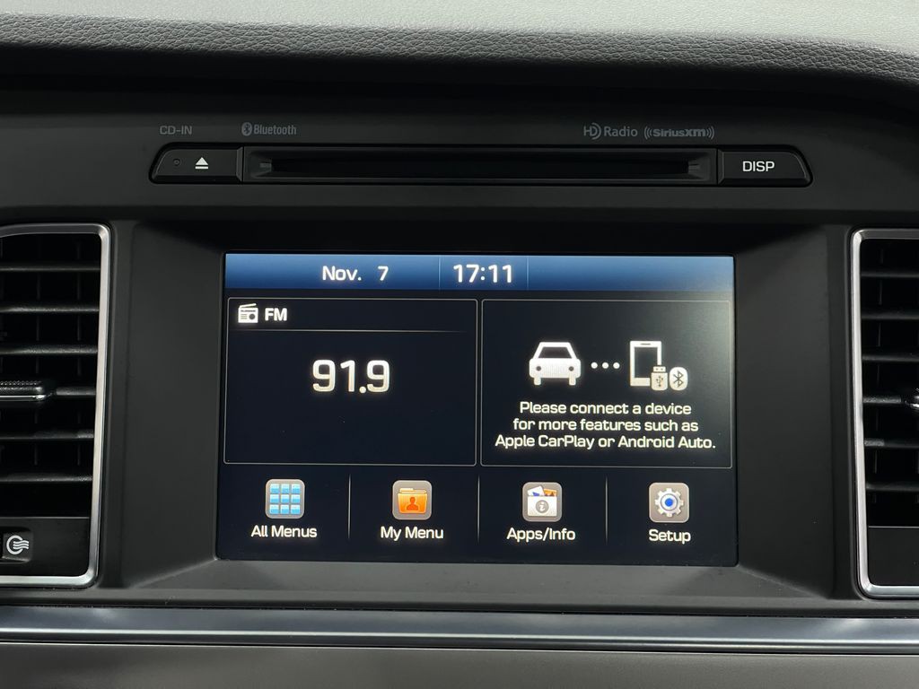 2017 Hyundai Sonata Image 23