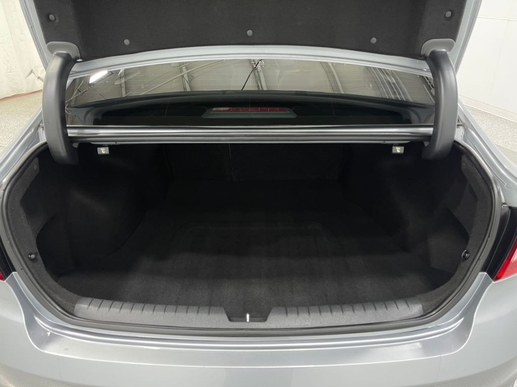 2017 Hyundai Sonata Image 25