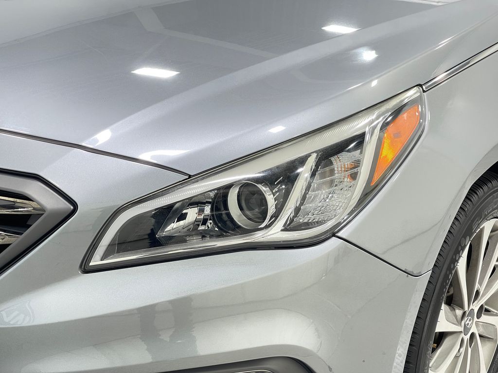 2017 Hyundai Sonata Image 32