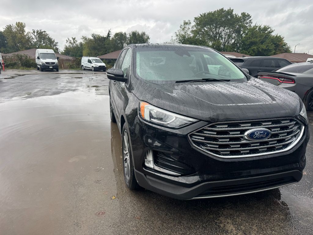 2019 Ford Edge Image 1
