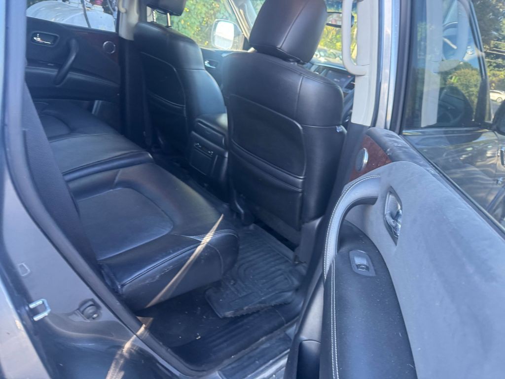 2017 Nissan Armada Image 7