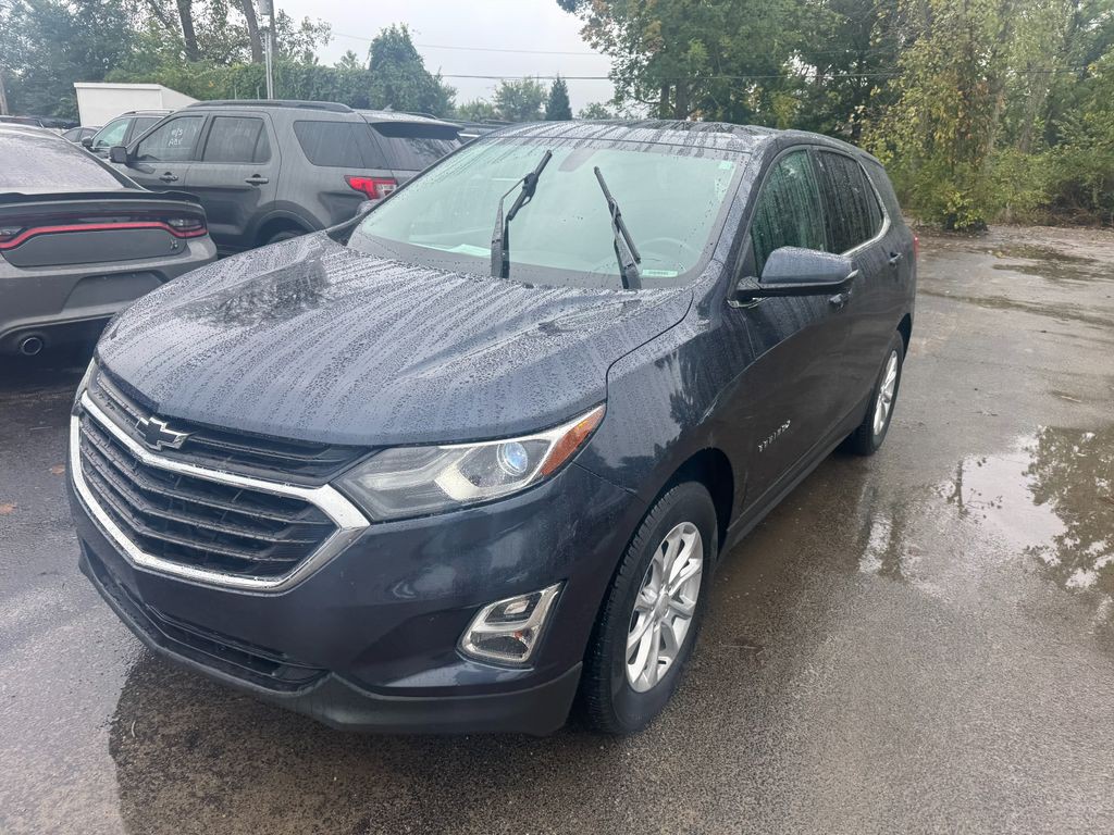 2018 Chevrolet Equinox Image 2