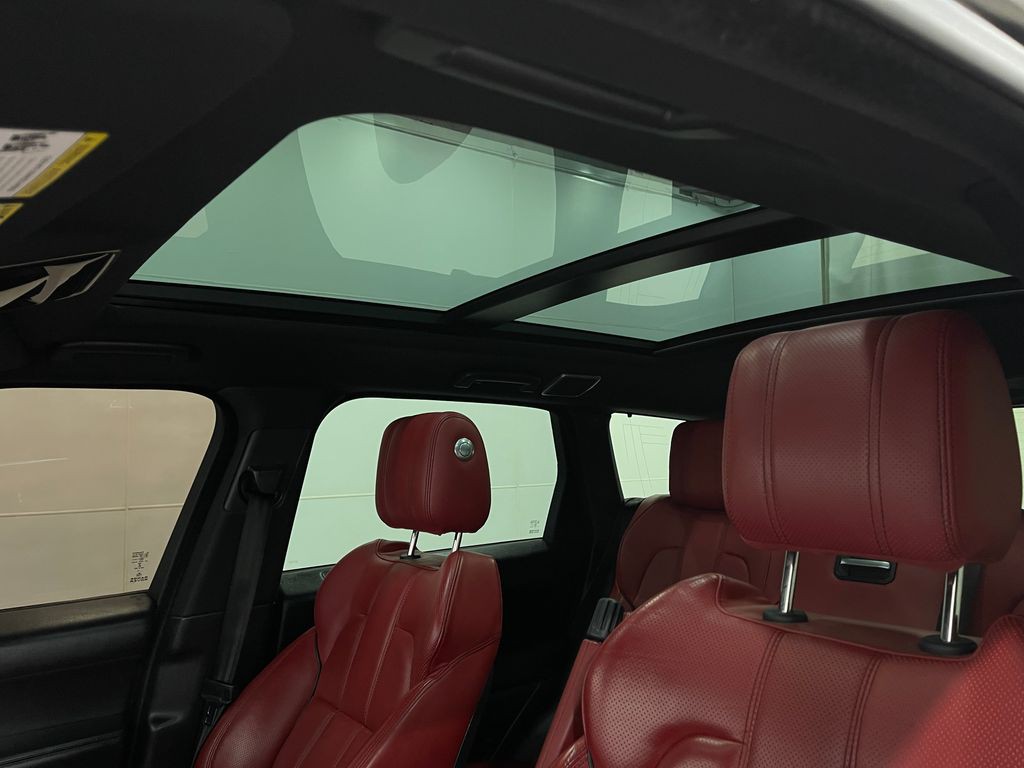 2016 Land Rover Range Rover Sport Image 12