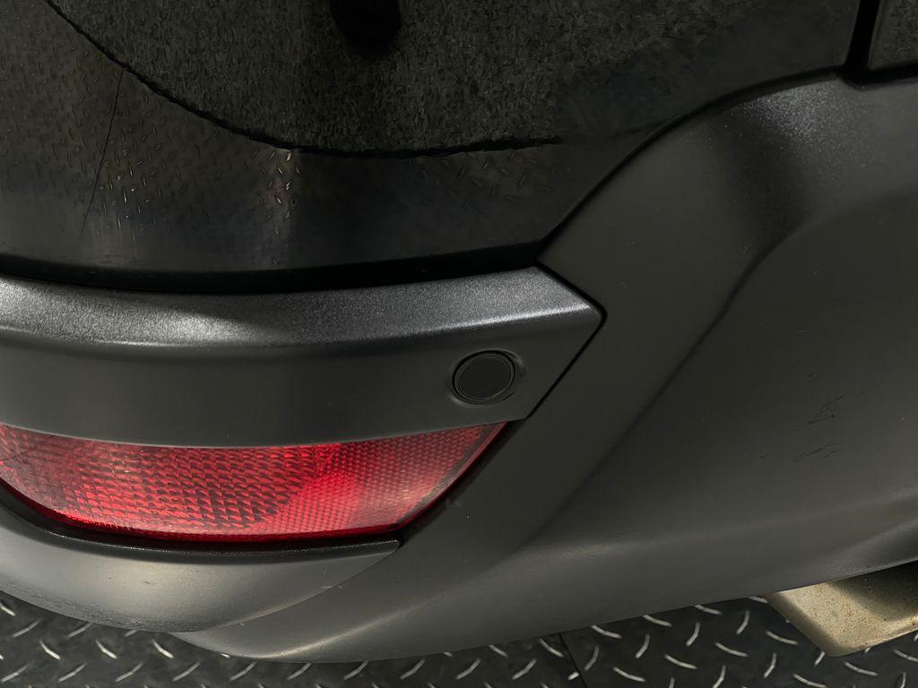 2016 Land Rover Range Rover Sport Image 13