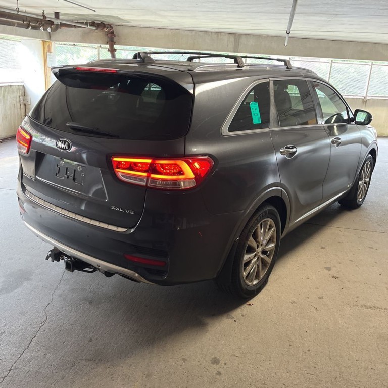 2016 Kia Sorento Image 6