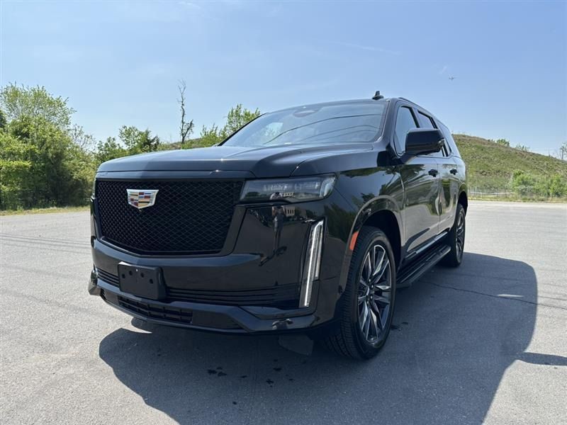 2023 Cadillac Escalade Image 3