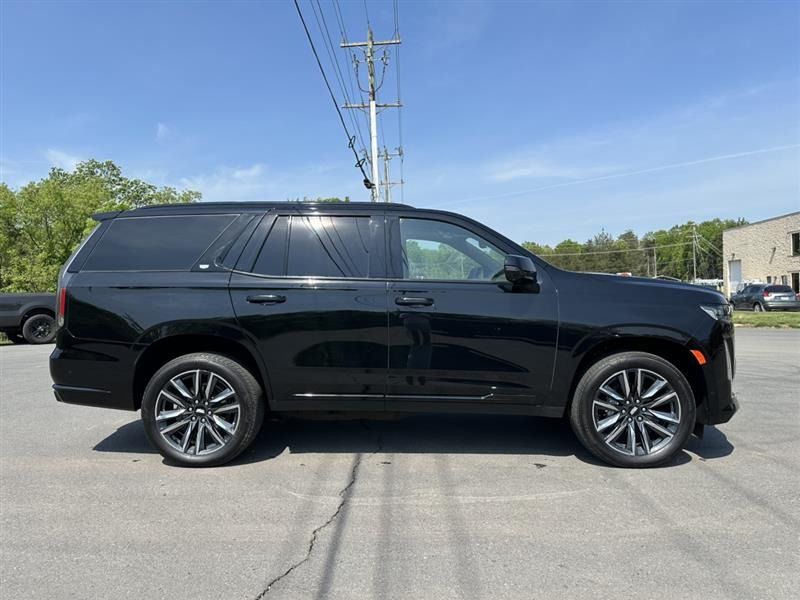 2023 Cadillac Escalade Image 4