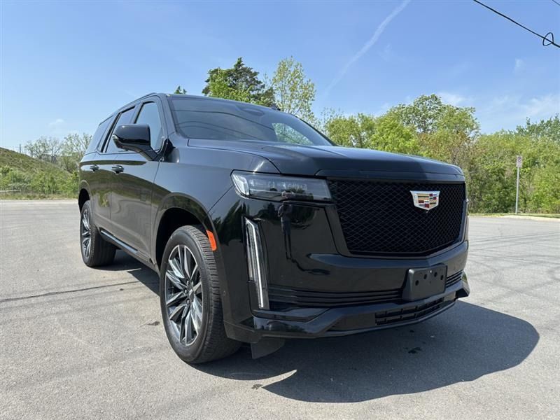 2023 Cadillac Escalade Image 9