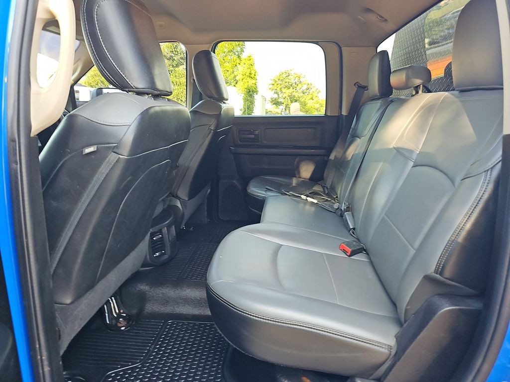 2020 RAM 3500 Image 10
