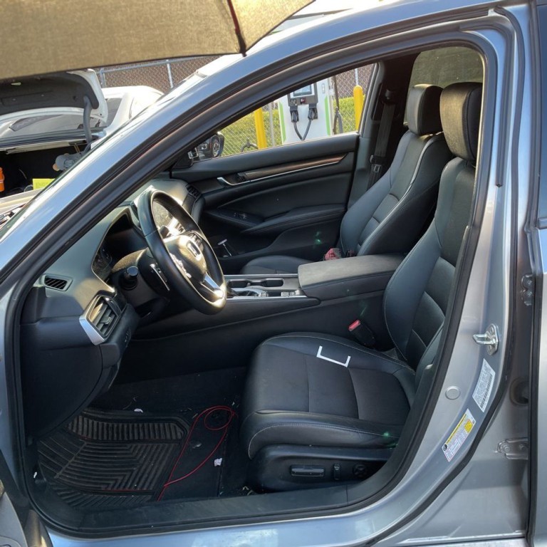 2019 Honda Accord Image 7