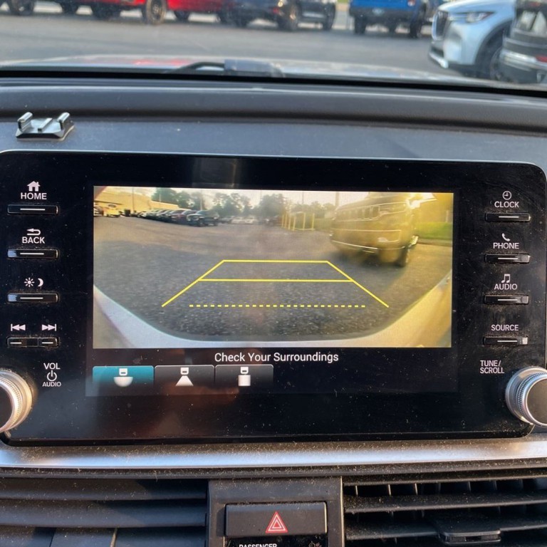 2019 Honda Accord Image 13