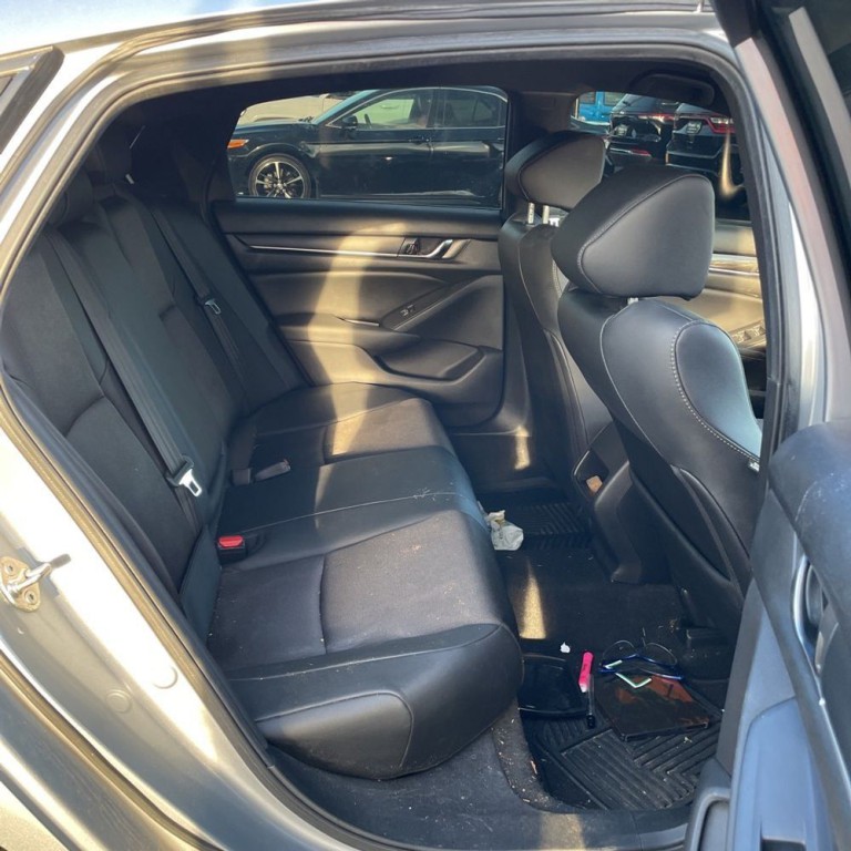 2019 Honda Accord Image 14