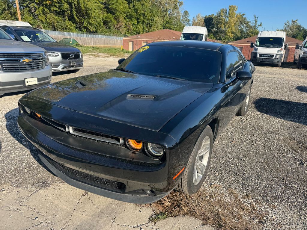 2019 Dodge Challenger Image 3