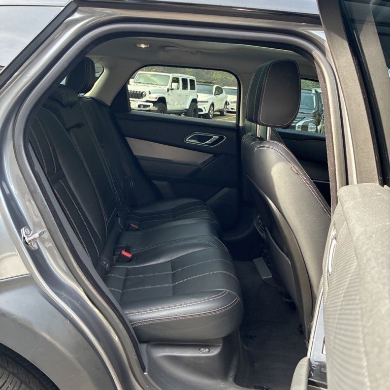2018 Land Rover Range Rover Image 15