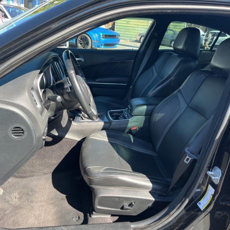 2018 Dodge Charger Image 8