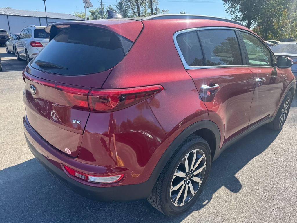 2017 Kia Sportage Image 2