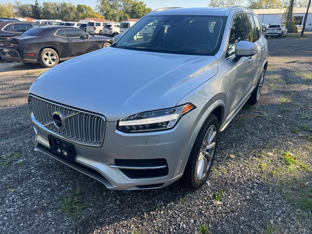 2017 Volvo XC90 Image 3