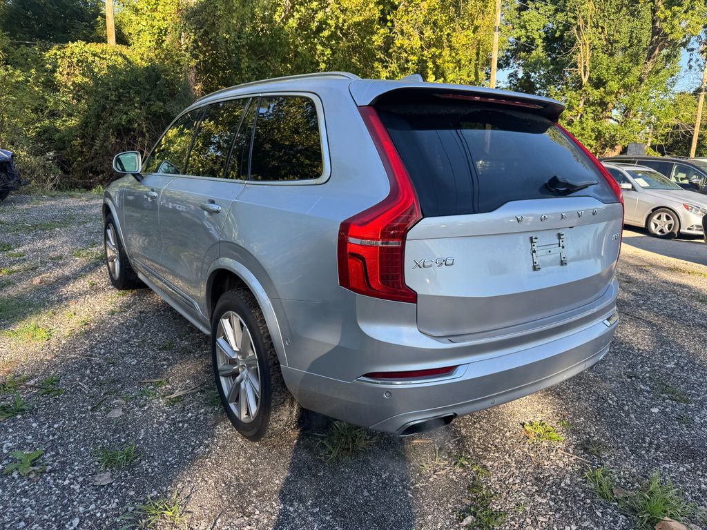 2017 Volvo XC90 Image 5
